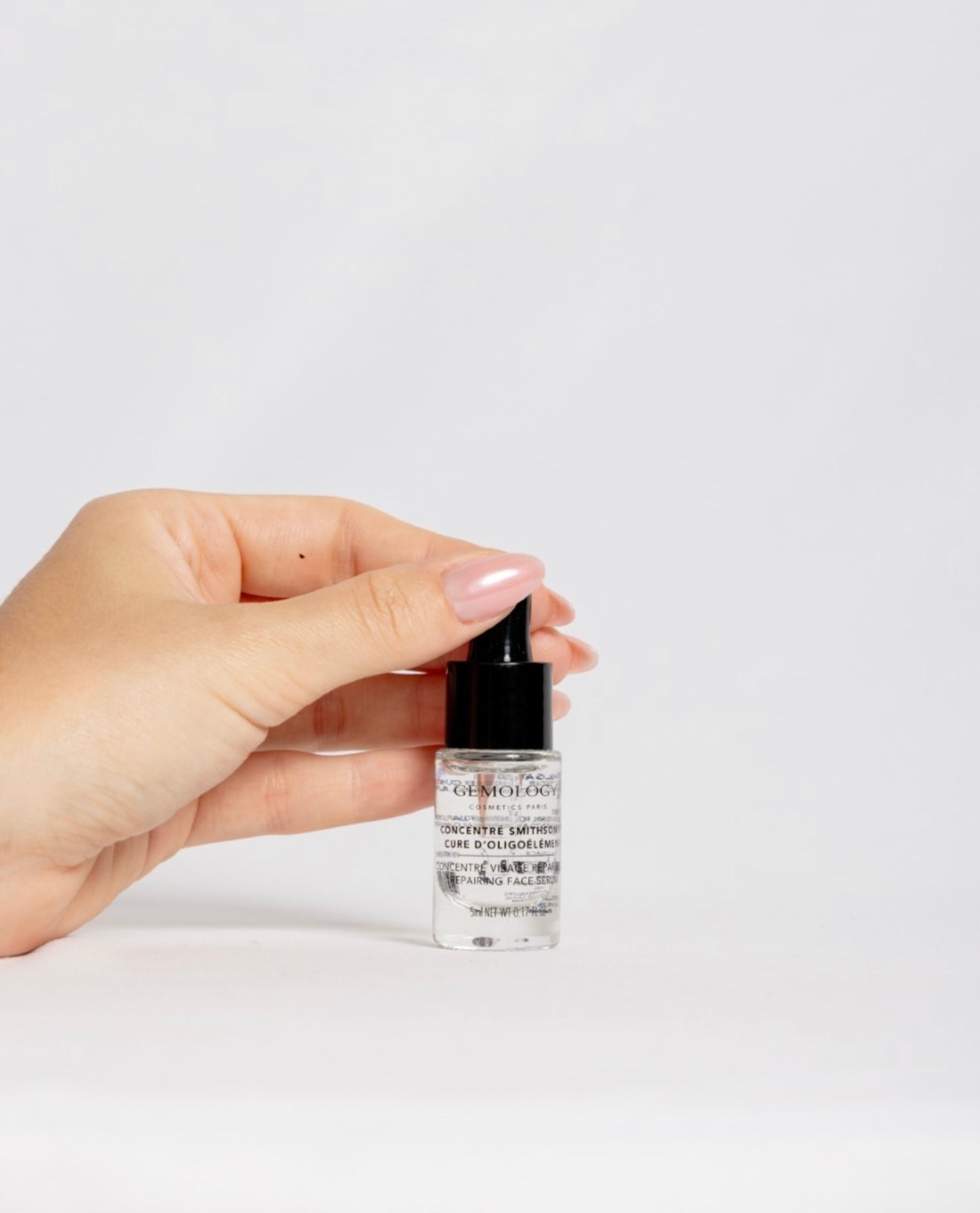 Smithsonite Repairing Face Serum