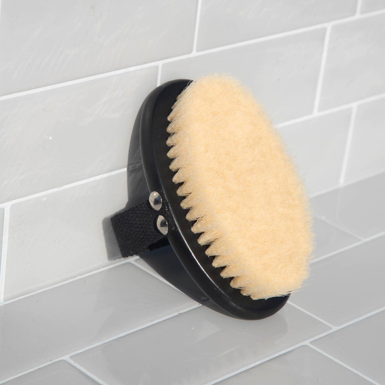 Exfoliating Body Dry Brush - Naturelle Beauty